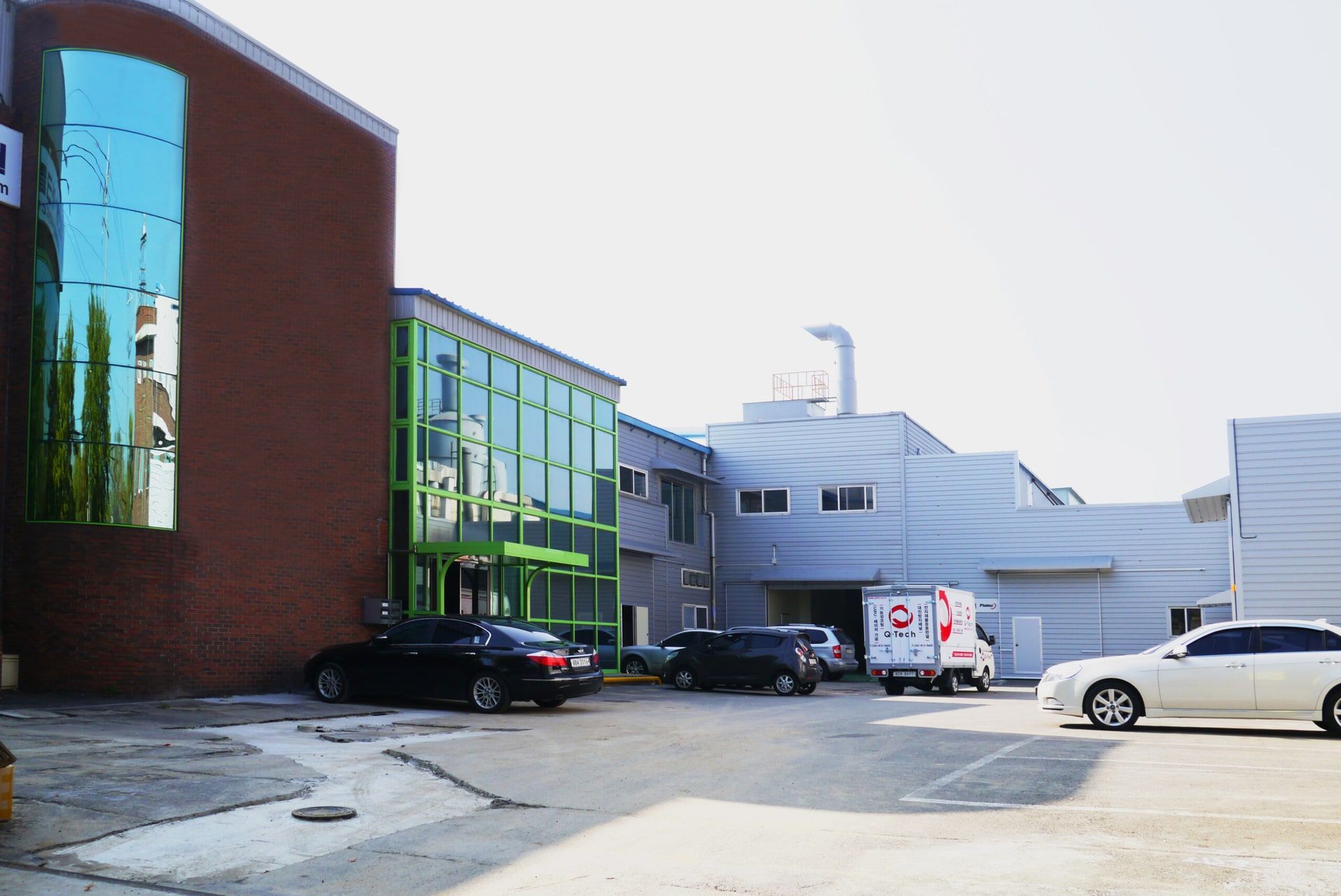 仁川南洞區 SHINKWANG PLATECH 總公司及製造工廠外觀